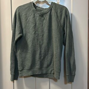 Everlane crew neck
